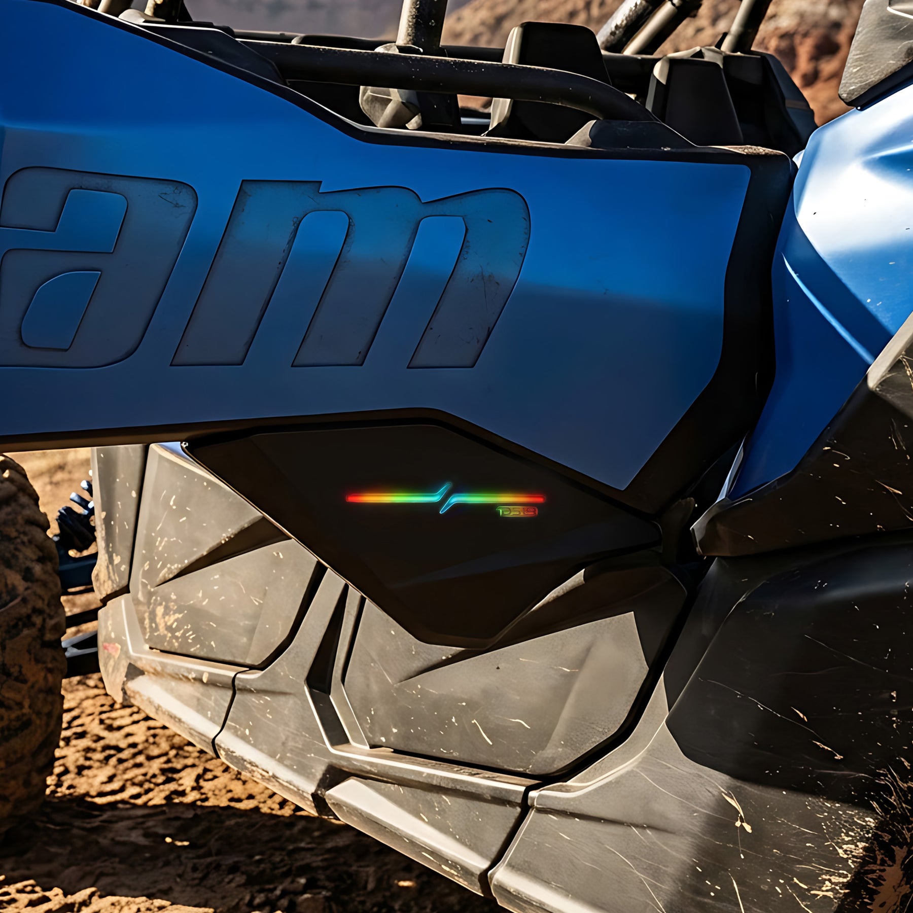 Paneles para altavoces de puerta trasera Can-Am Maverick X3 Max (2017 en adelante) equipados con altavoces marinos coaxiales de 2 vías NXL-IQ de 6.5" y distintivo LED digital