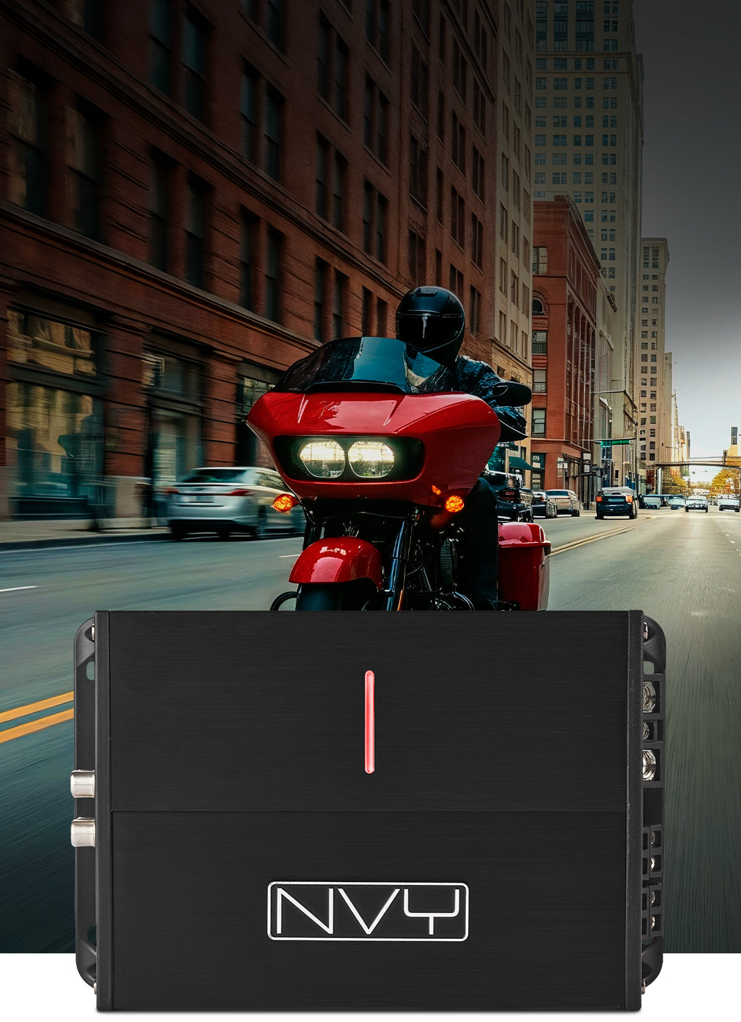 DS18 NVY Full Range 4-Channel Amplifier 4 x 400 Watts RMS @ 2-Ohm