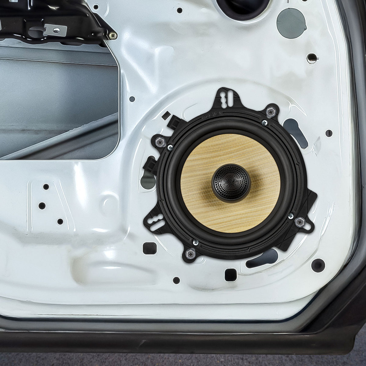 DS18 Universal OEM Speaker Adapter for 6.5” Speakers