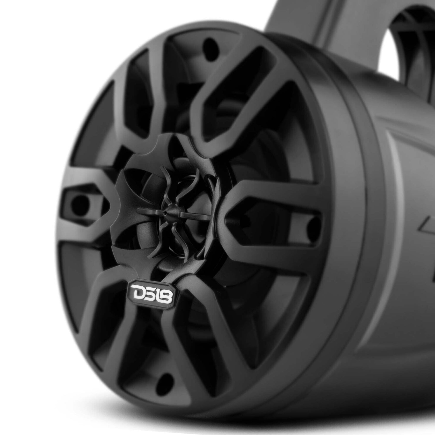 DS18 MP4TPBT HYDRO 4" Amplified With BT Marine/Wakeboard Tower Speakers 120 Watts Black. loudest marine speakers. Compatible with golf cart audio, golf cart audio systems, golf cart audio system, golf cart audio options, best golf cart audio system, golf cart audio console.