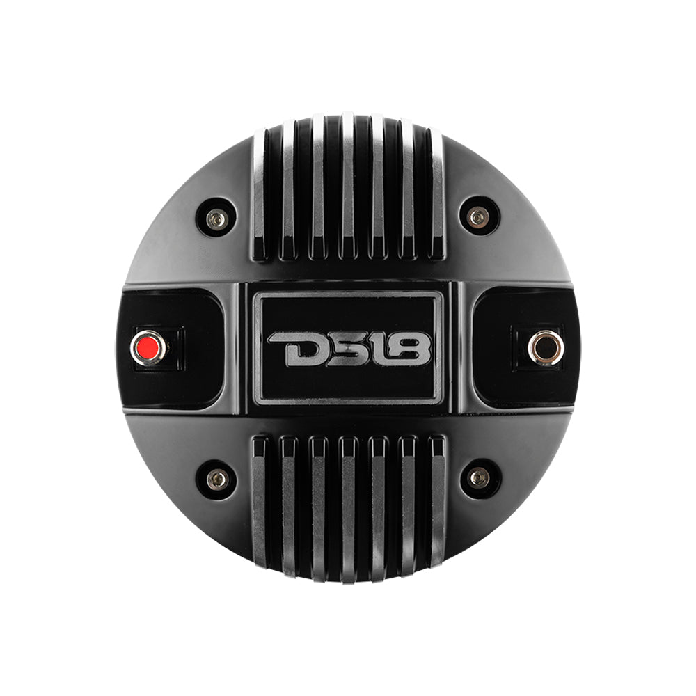 DS18 PRO-HA52/RD 2" 100° Aluminum Bolt On Short Horn (Red DS18 PRO-HA52/RD 2" 100° Aluminum Bolt On Short Horn (Red